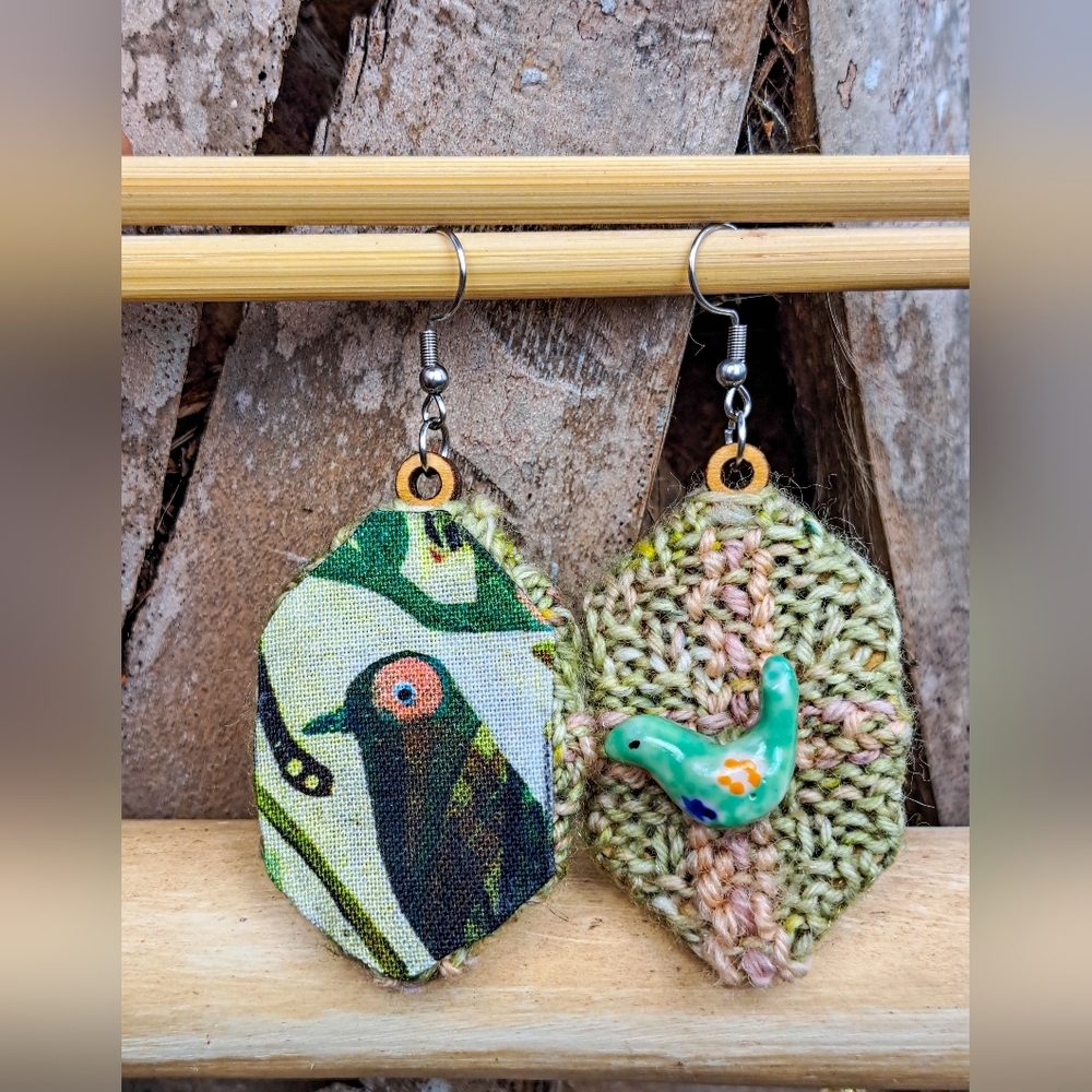Green Knit Hexagon Earrings with Hand Embroidery Elements and a Bird-Shaped Bead - Picture 4 of 16